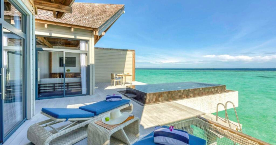 Hotel nas Ilhas Maldivas - Movenpick Resort Kuredhivaru Maldives